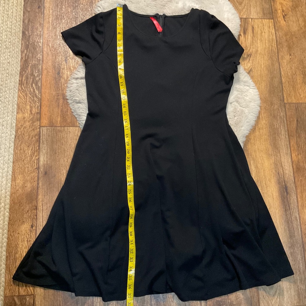 Ruby Ribbon Dress XXL Black A-Line Short Sleeve Ponte Knit Built In Shapewear - Picture 4 of 10